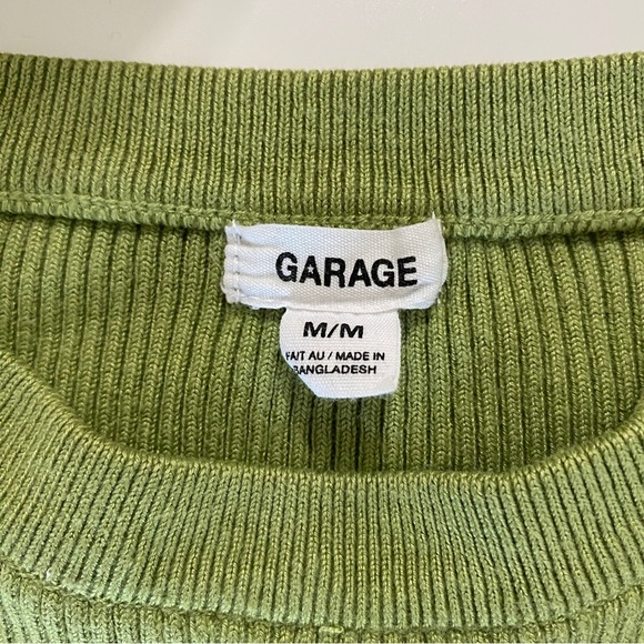 Green Cropped Long-Sleeve - Size Medium - Garage - Picture 2 of 8